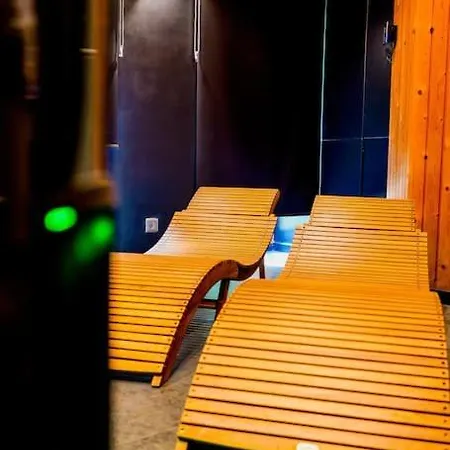 Piscine Jacuzzi Etang ,la Casa Del Cookie 2 Willa