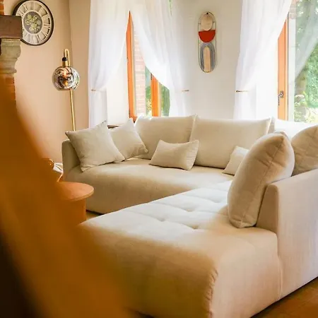 Willa Piscine Jacuzzi Etang ,la Casa Del Cookie 2 Brognon