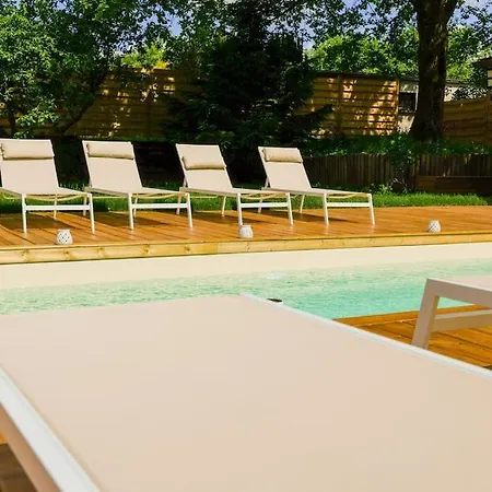 Piscine Jacuzzi Etang ,la Casa Del Cookie 2 Villa Brognon