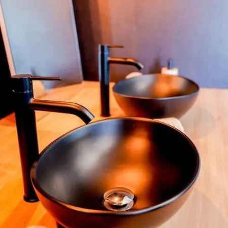 Willa Piscine Jacuzzi Etang ,la Casa Del Cookie 2 Brognon