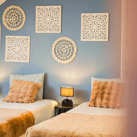 Piscine Jacuzzi Etang ,la Casa Del Cookie 2 *