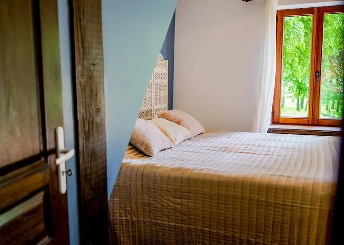 Villa Piscine Jacuzzi Etang ,la Casa Del Cookie 2 *