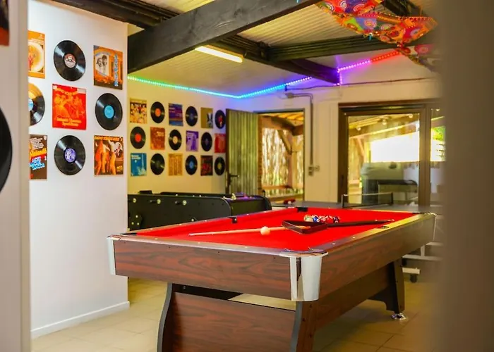 Villa Piscine Jacuzzi Etang ,la Casa Del Cookie 2 *